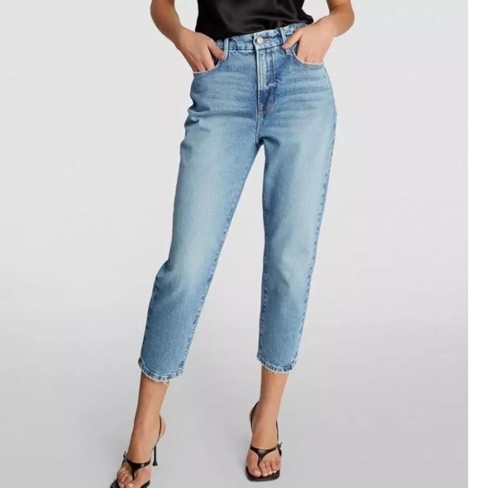 Good American‎ Distressed Good Girlfriend Jeans 12/31